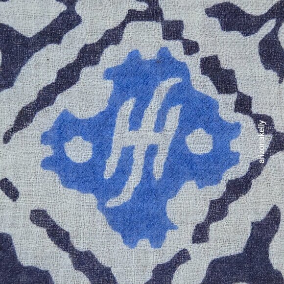 Friendly Hunting Cashmere Stole Eyes of Marrakesh - Picture 8 of 16